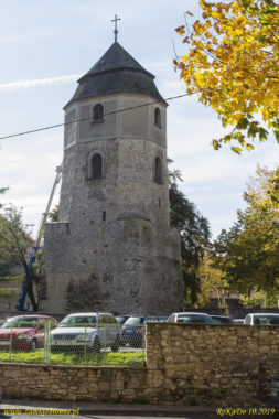 Miejskie mury obronne Strzelec Opolskich baszta przebudowana na dzwonnicę
