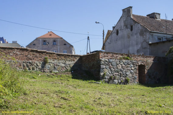 Miejskie mury obronne G&oacute;rowa Iławeckiego