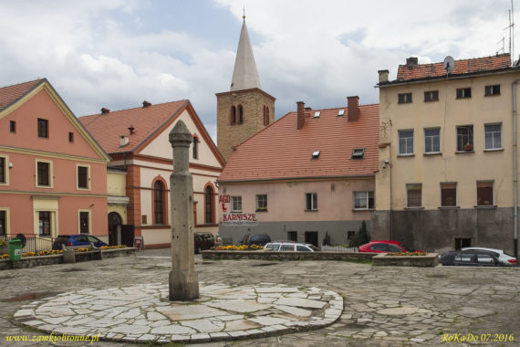 Bystrzyca Kłodzka miejskie mury obronne baszta Rycerska