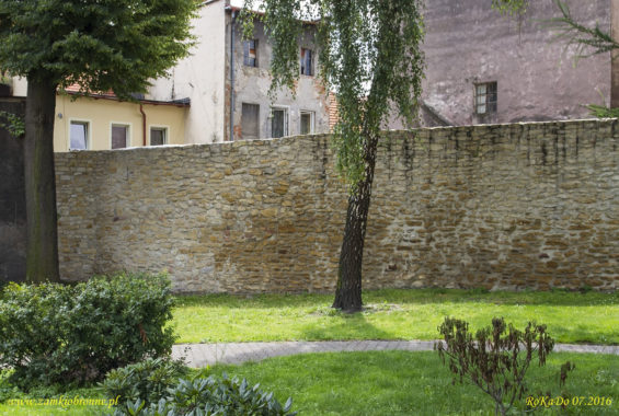 Bystrzyca Kłodzka miejskie mury obronne