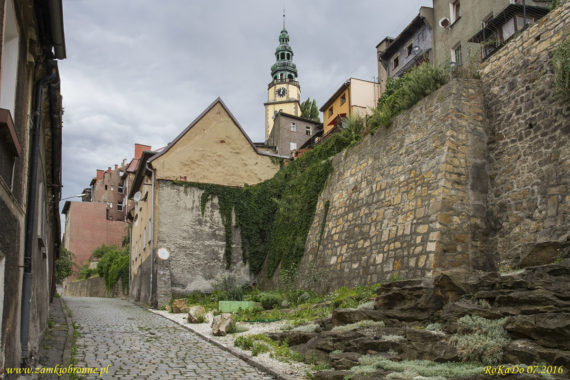 Bystrzyca Kłodzka miejskie mury obronne