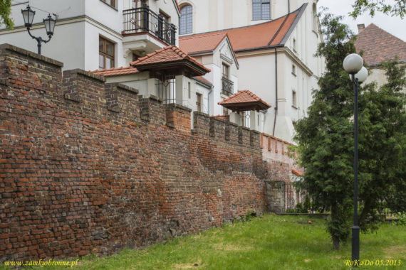 Miejskie mury obronne Piotrkowa