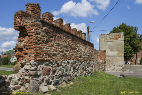 Miejskie mury obronne w Sępopolu