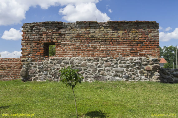 Miejskie mury obronne w Sępopolu