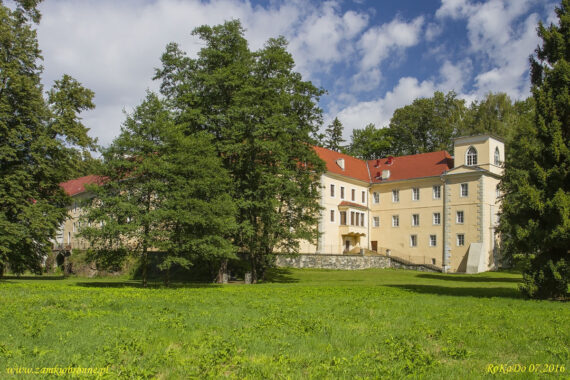 Zamek w Trzebieszowicach