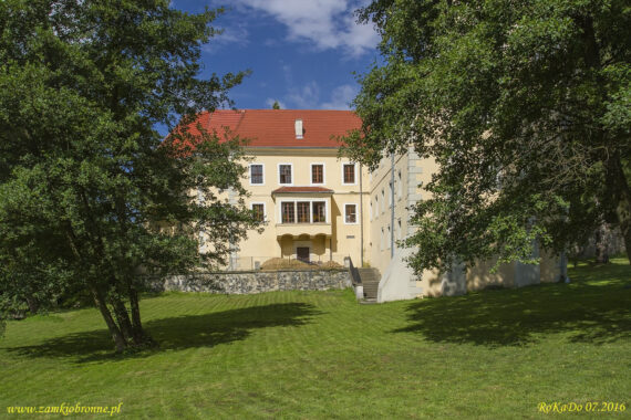 Zamek w Trzebieszowicach