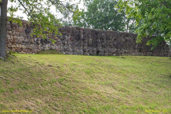 Ruiny zamku Āraiši