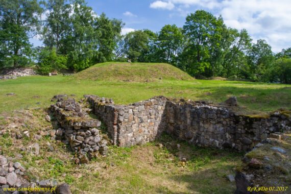 Ruiny zamku Ārai&scaron;i