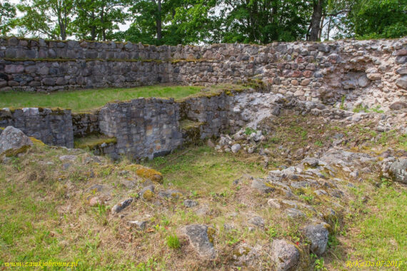 Ruiny zamku Āraiši