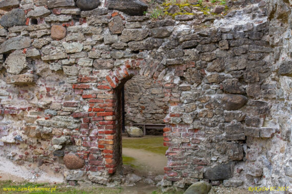 Zamek w Bausce skrzydło wschodnie