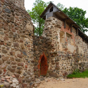 Zamek w Dobele zamek górny