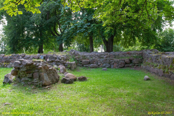 Ruiny zamku w Kandawie