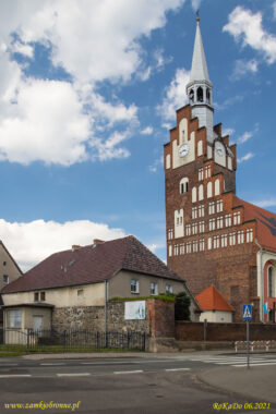 Niemodlin miejskie mury obronne