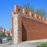 Opole zrekonstruowany fragment murów obronnych
