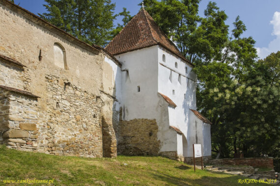 Kości&oacute;ł obronny w Criț