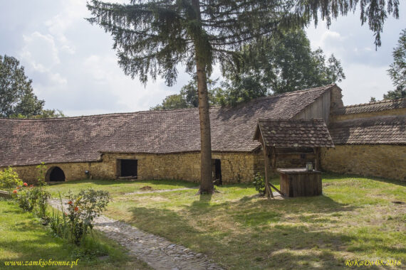 Kościół obronny w Criț