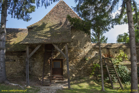 Kościół obronny w Criț