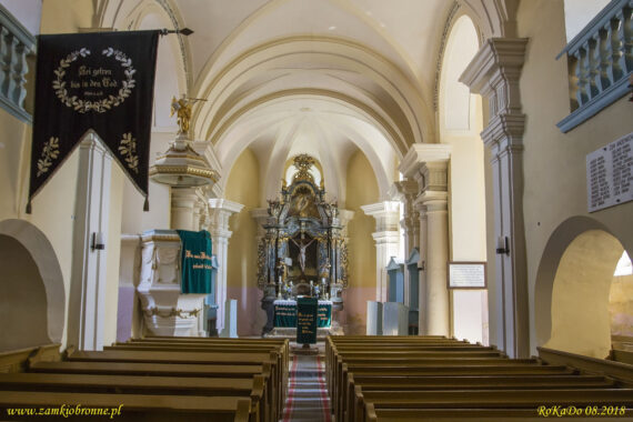 Kości&oacute;ł obronny w Miercurea Sibiului