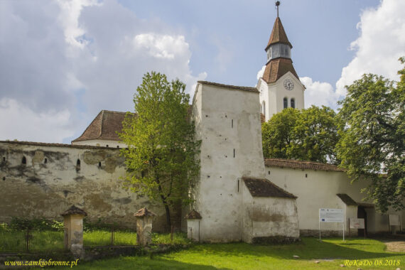 Kości&oacute;ł obronny w Buneşti