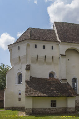 Kości&oacute;ł obronny w Buneşti