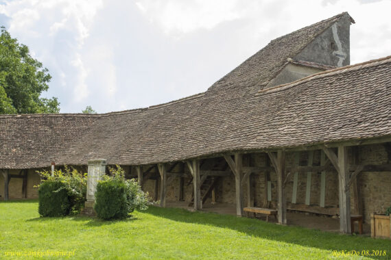 Kościół obronny w Buneşti