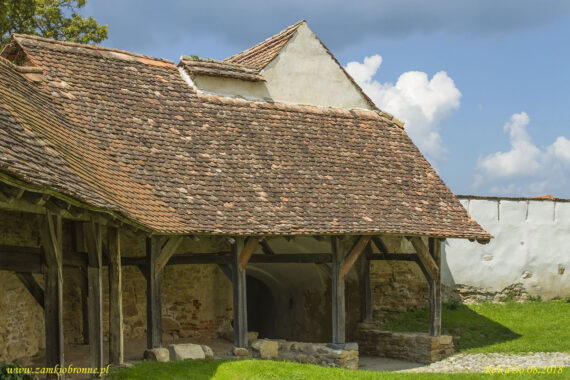 Kościół obronny w Buneşti