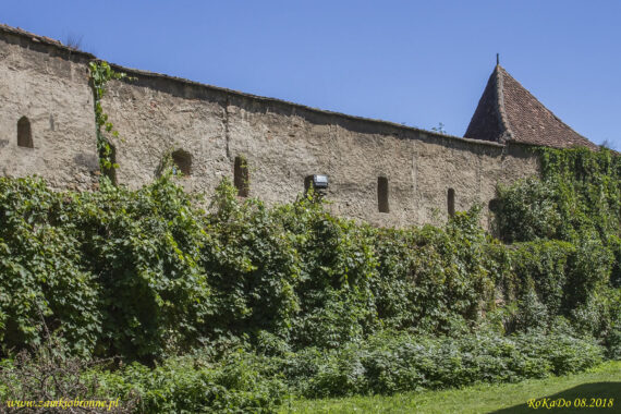 Kościół obronny w Cristian