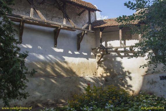 Kości&oacute;ł obronny w Homorod