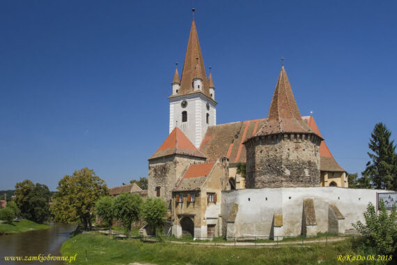 Kościół obronny w Cristian