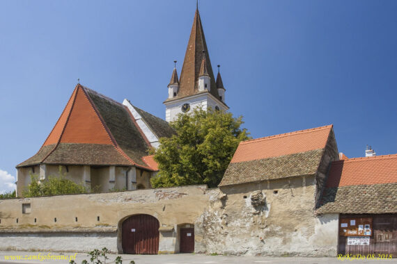 Kościół obronny w Cristian