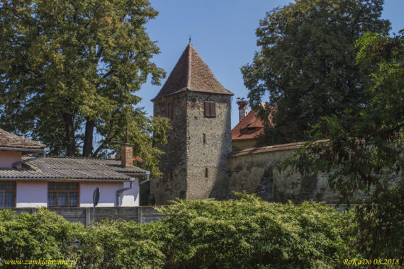 Kościół obronny w Cristian