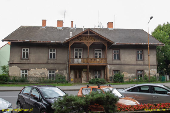 Zamek w Bochni ukryty w mocno przebudowanym budynku.