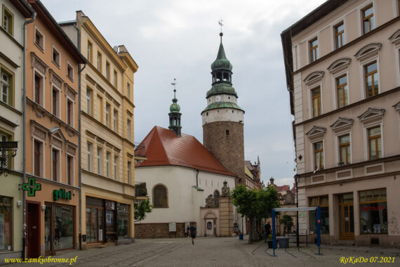 Miejskie mury obronne w Jeleniej G&oacute;rze wieża Wojanowska