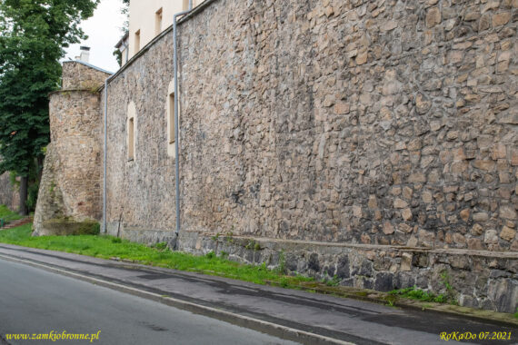 Miejskie mury obronne w Jeleniej Górze