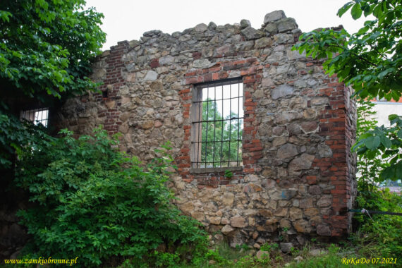 Miejskie mury obronne w Jeleniej G&oacute;rze