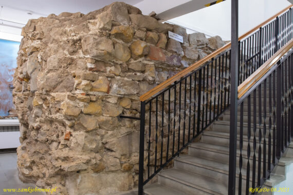 Miejskie mury obronne Krosna fragment w Muzeum Podkarpackim