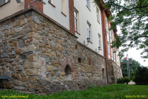 Miejskie mury obronne Krosna fragment muru wewnętrznego