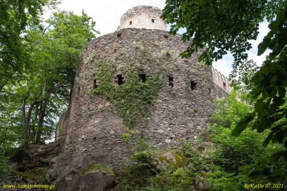 Zamek Chojnik basteja.