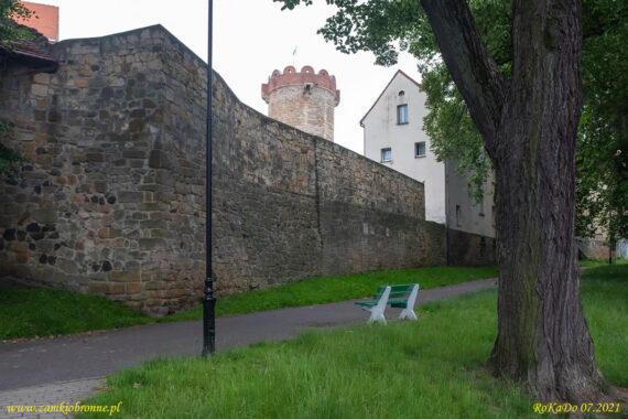 Złotoryja miejskie mury obronne.