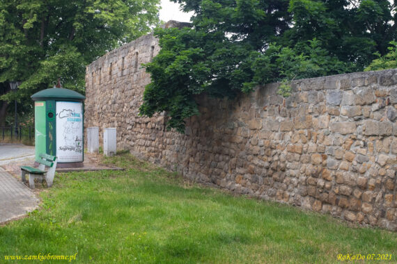 Złotoryja miejskie mury obronne.