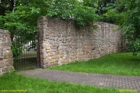 Złotoryja miejskie mury obronne.