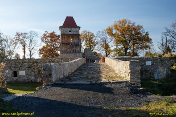 Ruiny zamku Stara Kamienica
