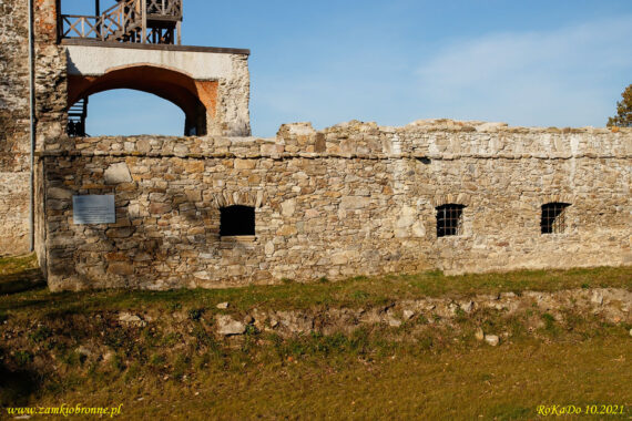 Ruiny zamku Stara Kamienica