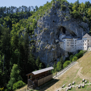Zamek Predjama