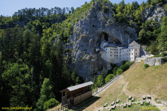 Zamek Predjama