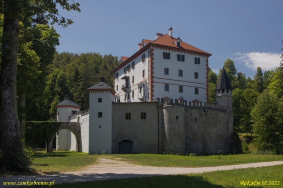 Renesansowy dw&oacute;r Snežnik