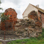 Dobre Miast miejskie mury obronne ruiny baszty