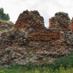 Dobre Miast miejskie mury obronne ruiny baszty