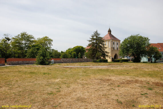 Gryfice miejskie mury obronne, brama Wysoka