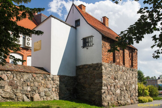 Miejskie mury obronne Chojnic baszta Dom na murach